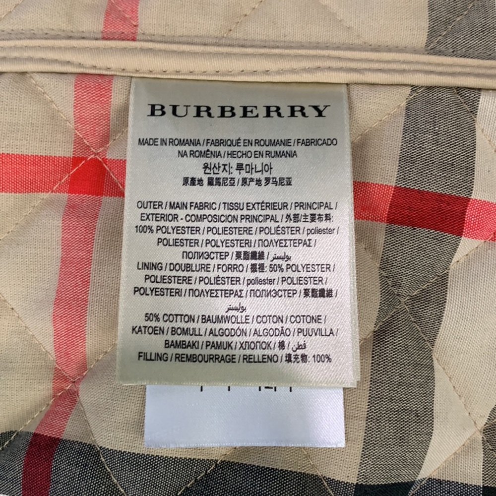 Burberry Classic Tan Quilted Jacket - Picture 13 of 16